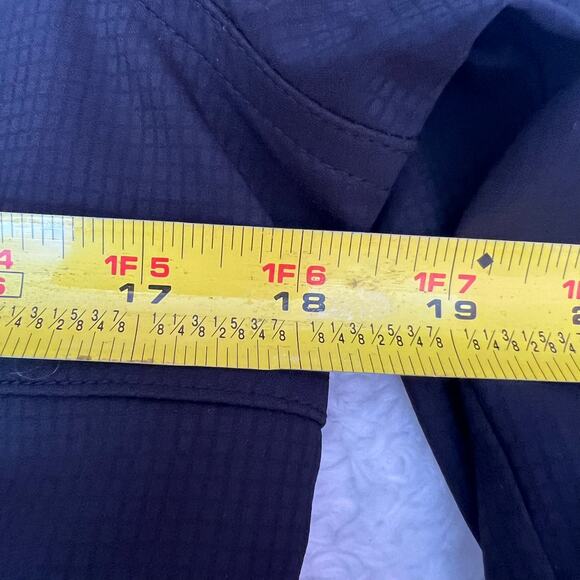 Reel Legends Black Saltwater Roll-Tab Sleeve Vented Fishing Shirt Women Sz PM - Picture 5 of 6